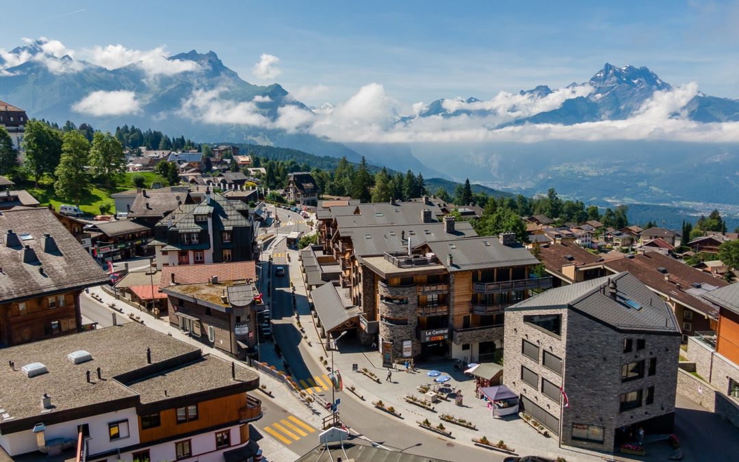 Are you moving to Villars-sur-Ollon? Here’s a guide to sports facilities, groceries, schools, cafes, bars, and restaurants.
