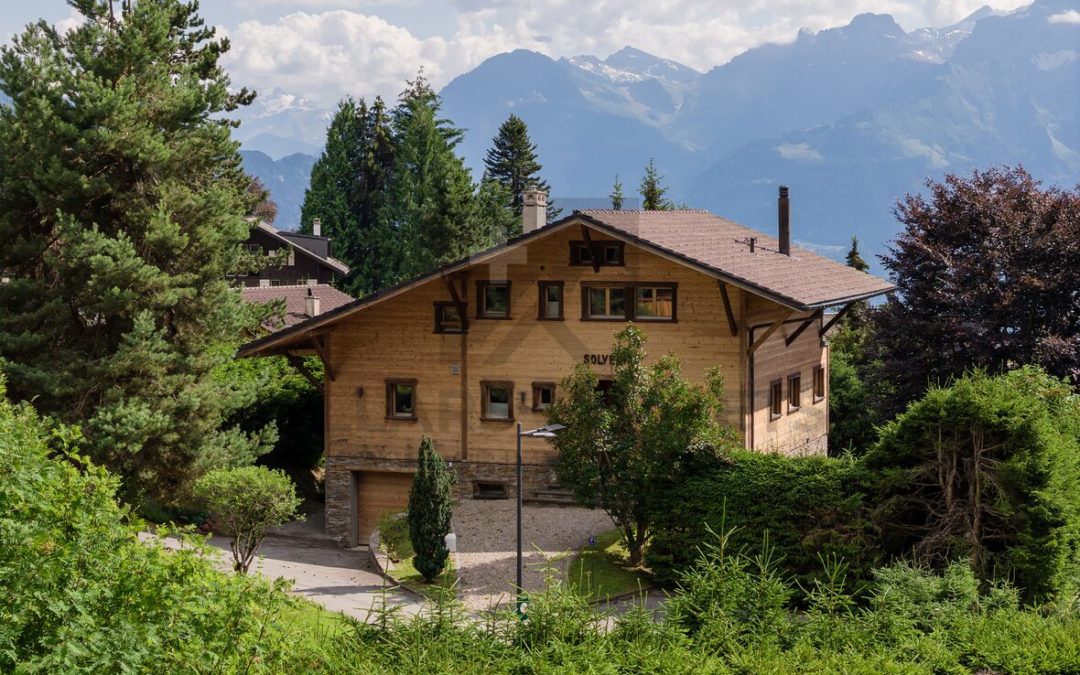October 2026 highlights: 2 apartments and 1 chalet for sale in Villars-sur-Ollon